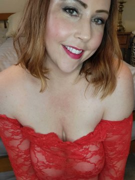 Femmemariee de Pas-de-Calais, France